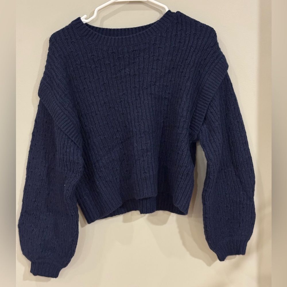 Treasure and Bond Navy Blue Crop Women's Sweater Estimsted Size Small